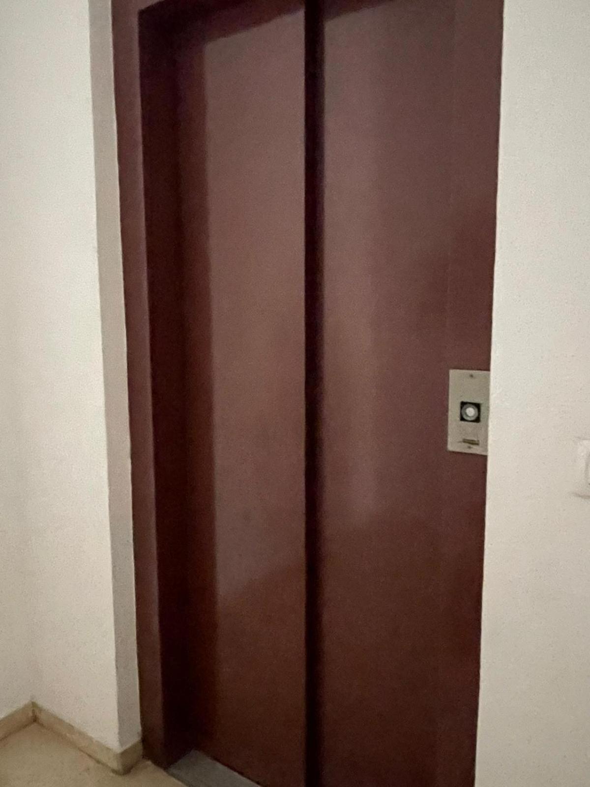 Apartamento Entero En Los Jardines De Murillo إشبيلية المظهر الخارجي الصورة